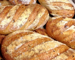 olive and sundried tomato sourdough